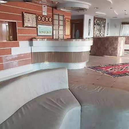 Maira Beach ホテル